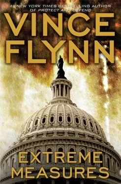 Vince Flynn Extreme Measures обложка книги