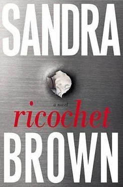 Sandra Brown Ricochet обложка книги