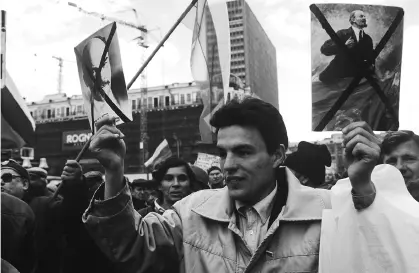 События 21 сентября 5 октября 1993 года в Москве Митинг в поддержку - фото 14