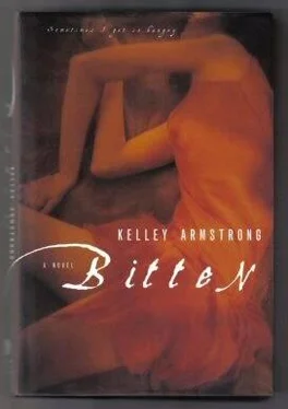 Kelley Armstrong Bitten обложка книги