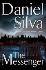 Daniel Silva - The Messenger