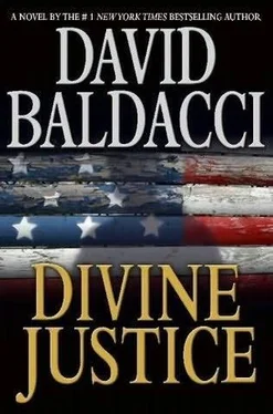 David Baldacci Divine Justice обложка книги