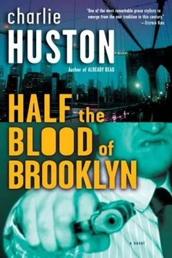 Charlie Huston Half the Blood of Brooklyn обложка книги