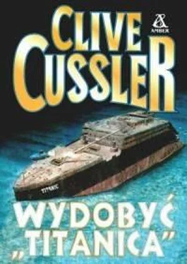 Clive Cussler Podnieść Tytanica обложка книги