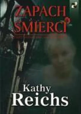 Kathy Reichs Zapach Śmierci обложка книги