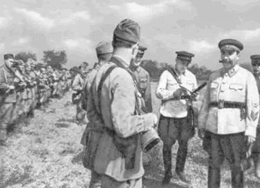 Лето 1942 года Буденный командует войсками на Северном Кавказе С M - фото 47