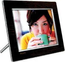Очередного представителя семейства фоторамок выкатила Philips Модель 8FF3CDW - фото 42