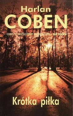 Harlan Coben Krótka piłka обложка книги