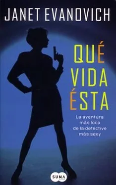 Janet Evanovich Qué Vida Ésta обложка книги