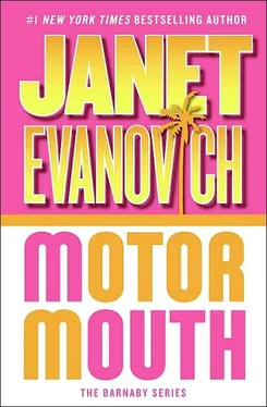 Janet Evanovich Motor Mouth обложка книги