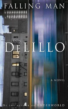 Don Delillo Falling Man обложка книги