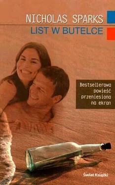 Nicholas Sparks List w butelce обложка книги