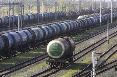 Рис19 Цистерны с нефтепродуктами на ст Татьянка Волгоград - фото 54