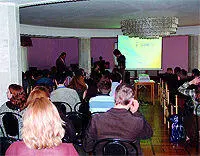Разумеется нет Просто достанет кошелек В онлайне по ее мнению ЭПС играют - фото 27