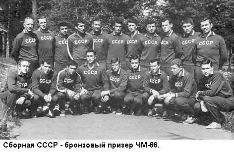 Сейчас российский легион за рубежом в общей сложности перевалил уже за сотню - фото 43