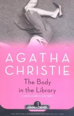 Agatha Christie The Body in the Library обложка книги