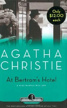 Agatha Christie At Bertram's Hotel обложка книги