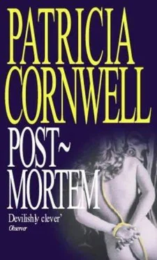 Patricia Cornwell Postmortem обложка книги