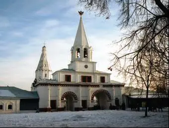 Передние въездные ворота в Коломенском 1670е гг Москва ШÉДУстатуи - фото 316