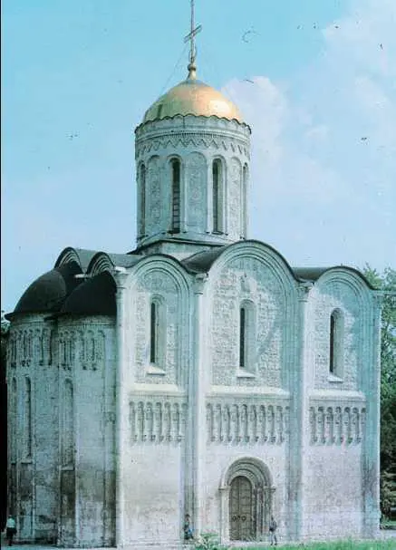 Дмитриевский собор во Владимире 119497 гг В нач 12 в внутри единой - фото 74