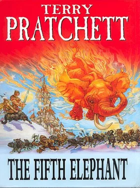 Terry Pratchett The Fifth Elephant