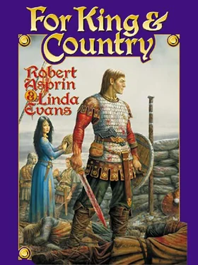 Robert Asprin For King and Country обложка книги