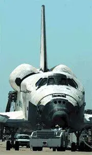 То о чем так долго говорили наконец случилось Челнок Discovery взлетел 26 - фото 6