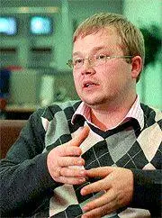 Если отставить в сторону различия в стратегиях выхода на рынок и - фото 51