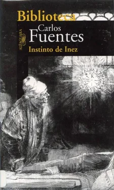 Carlos Fuentes Instinto De Inez обложка книги