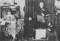 Предвыборная кампания 1924 года Черчилль диктует секретарю текст выступления - фото 13