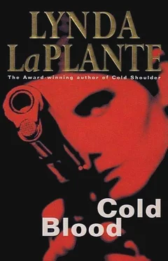 Линда Ла Плант Cold Blood обложка книги