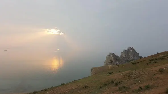 И вправду пользы от меня мало Сажусь в свой джип Он для перевозки мусора не - фото 5