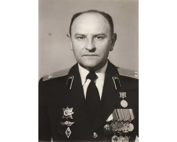 Папсуев Михаил Дмитриевич Юшкин Виктор Федотович - фото 49