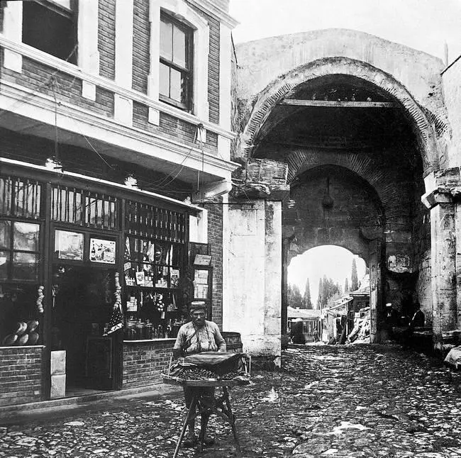 Самые лучшие из этих второпях написанных статей опубликованных в 18951903 - фото 84