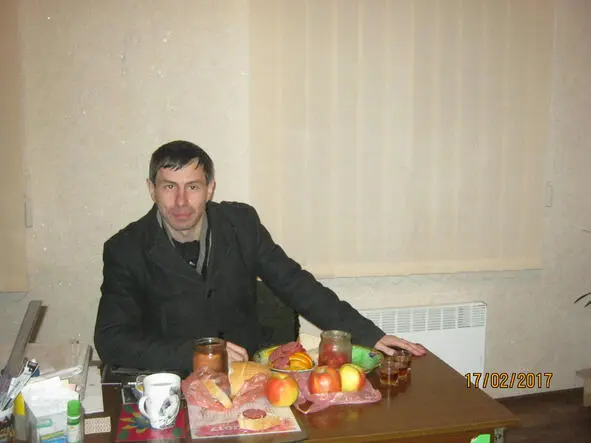 Поэт Максим Супенко Добрый вечер Несколько раз прочитал Ваши размышления про - фото 12