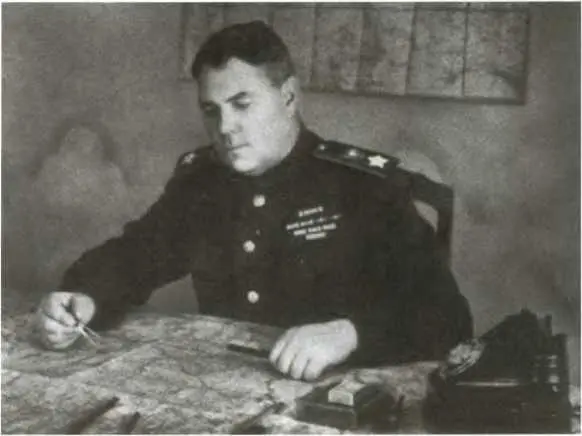 А М Василевский начальник Генерального штаба 1943 г Центральный фронт - фото 41