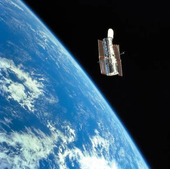 On my first mission to space we repaired the Hubble Space Telescope and sent - фото 42