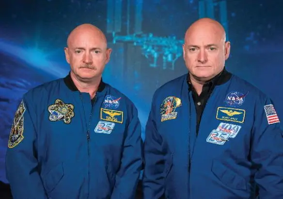 Mark and me after my year in space Not bad for two kids from New Jersey - фото 80