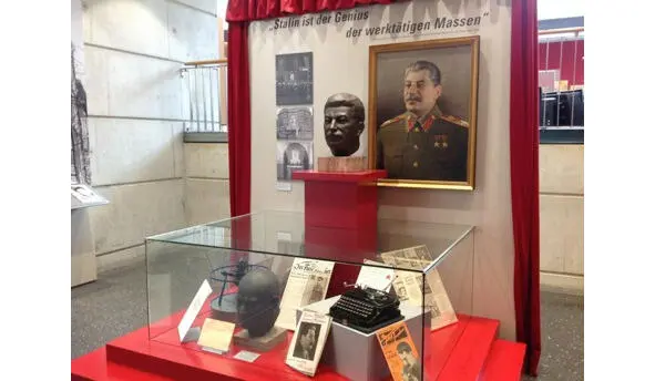 Детские игрушки Интересно увидеть во что играли дети Германии в 195060е гг - фото 12