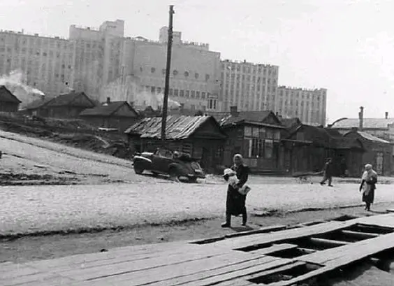 Частные дома за Домом Правительства 1941 год Понос не проходил лекарств - фото 12