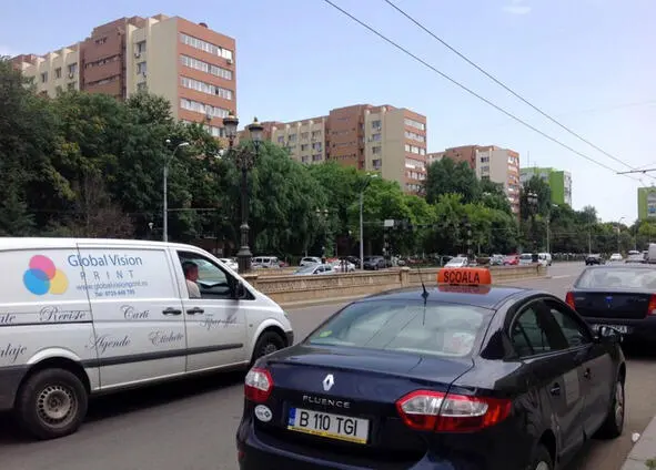 Румынский автопром В любой стране где я бываю я всегда обращаю особое - фото 16