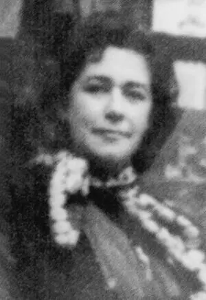 Елена Мурина Искусствовед Живет в Москве Мы познакомились с Еленой - фото 5