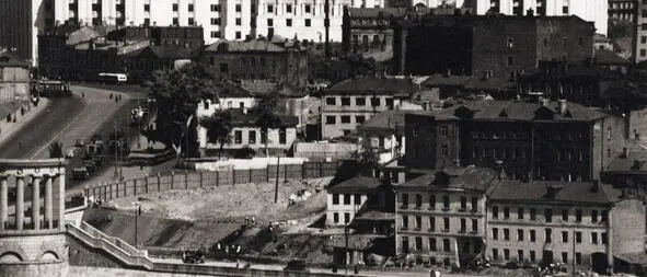 Начало Мухиной горы от Бородинского моста 1950 г Конец Мухиной горы - фото 16