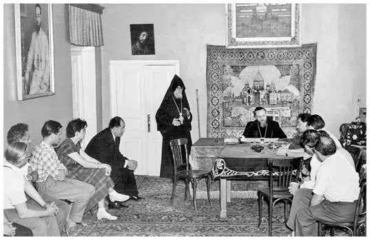 Визит к католикосу главе Армянской церкви в Ереване Вторая поездка 1959 г - фото 6