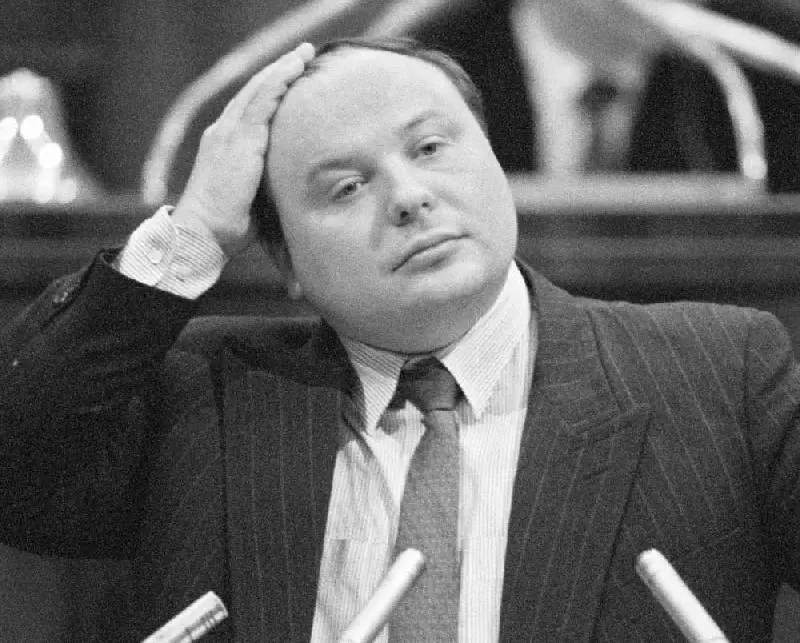Егор Гайдар российский государственный и политический деятель экономист - фото 14