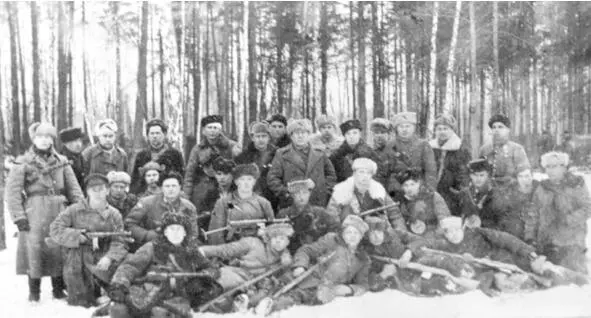 Власовцами становились люди по разным причинам Были явные враги Советской - фото 24