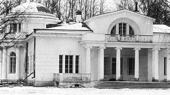 Усадьба МусиныхПушкиных в селе Борисоглеб Фото тридцатых годов ХХ века - фото 2
