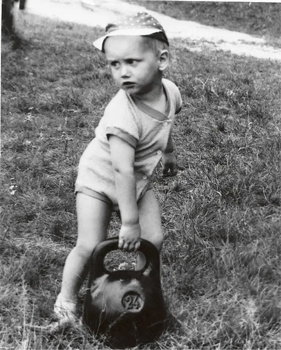 Kaks aastat ja üks kuu 24kilone sangpomm veel ei tõuse Lasteaianäärid 1983 - фото 5