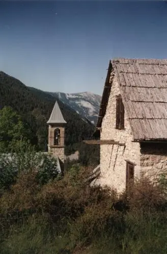 Le hameau dOndres En jetant un dernier regard sur Ondres elle croisa le - фото 25