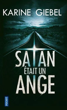 Karine Giébel Satan était un ange обложка книги